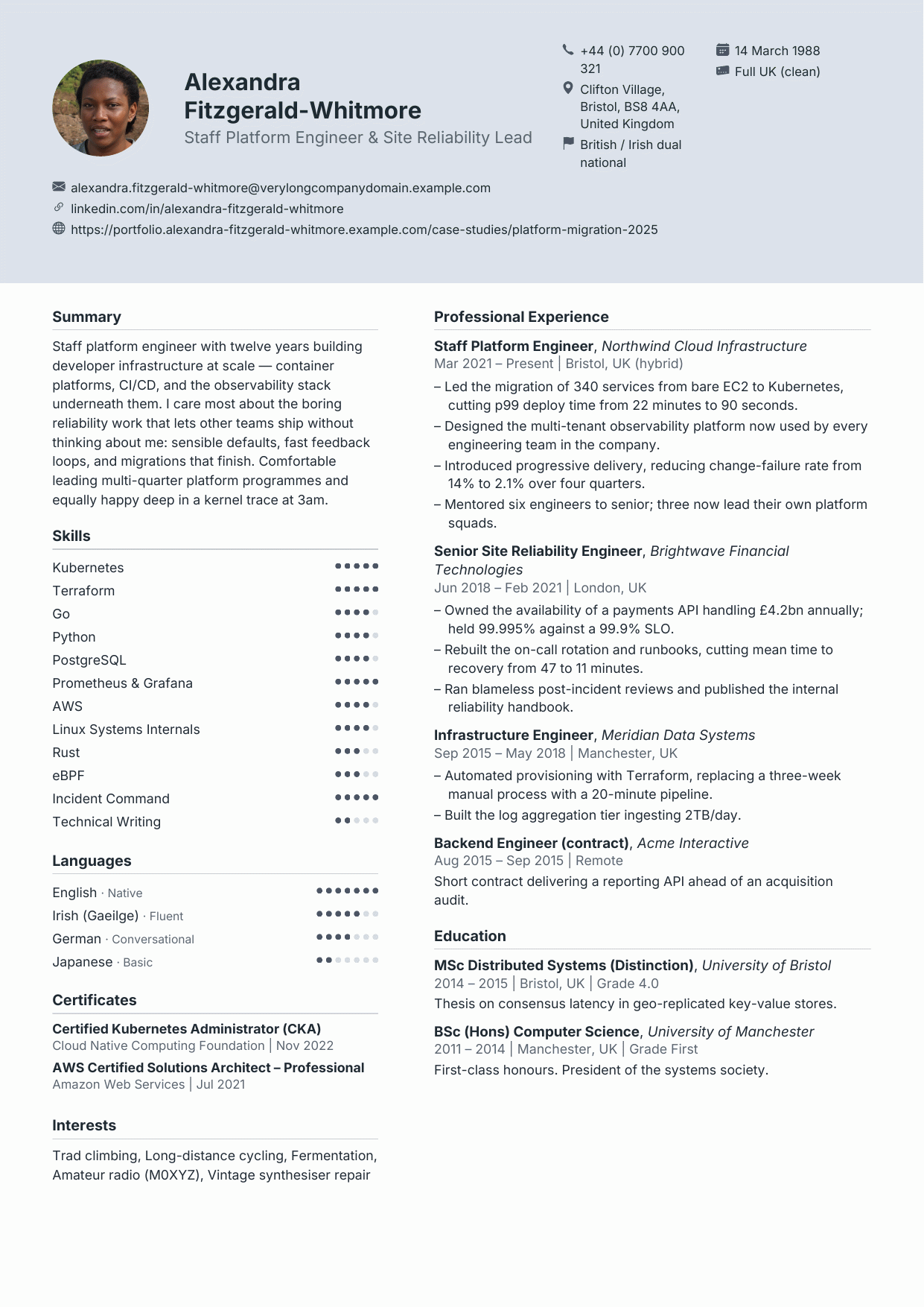 Studio Grid CV template preview